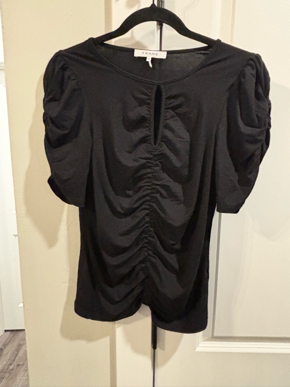 Frame Black Ruched Keyhole Puff Sleeve Tee